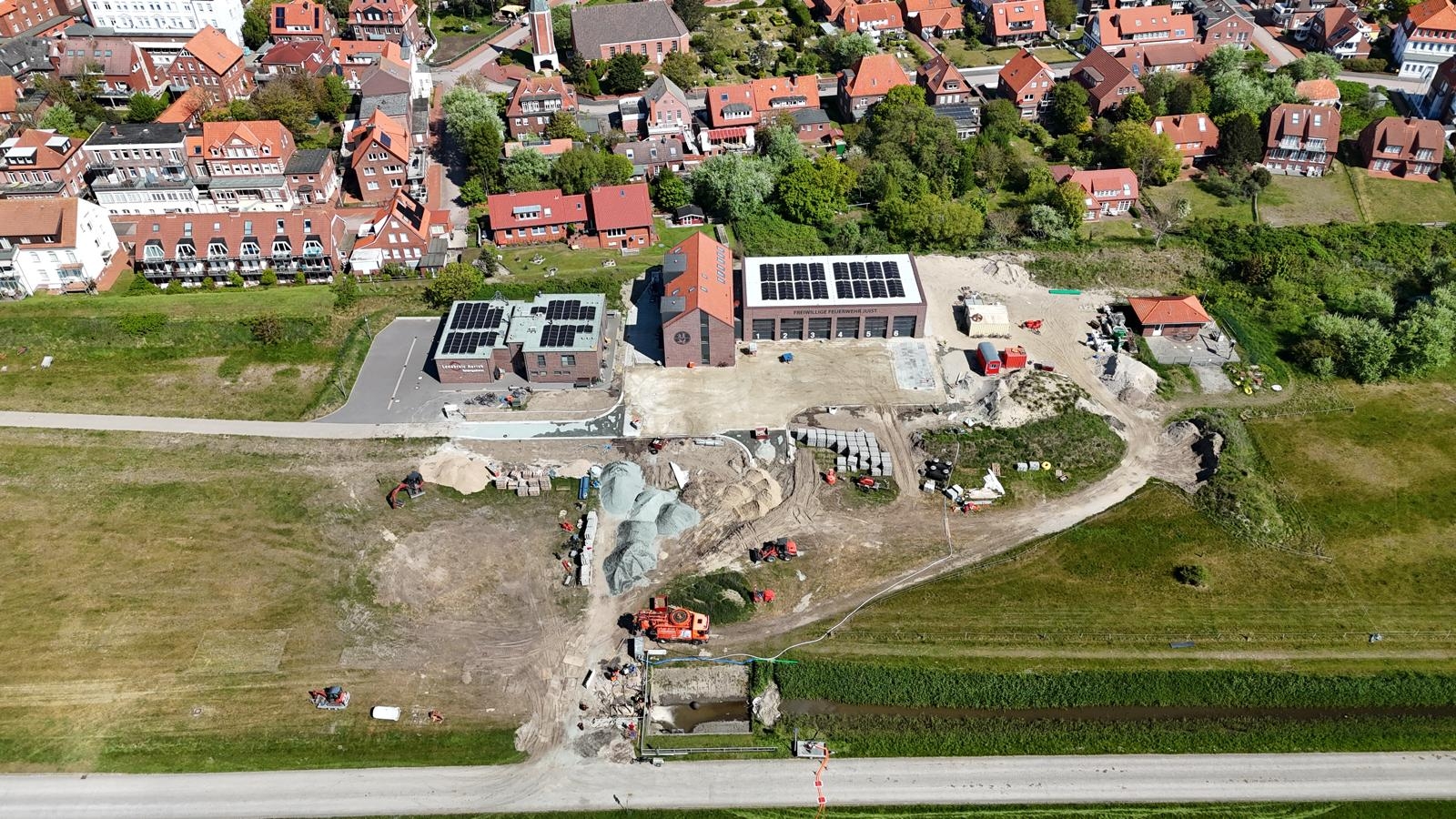 Baustelle Feuerwehr von oben